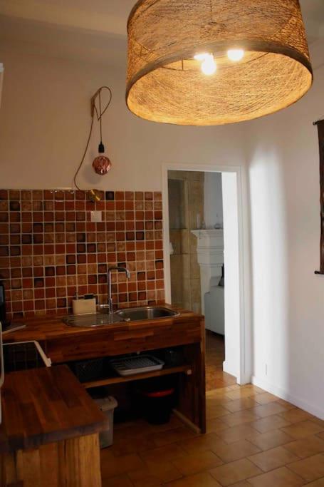 Spacieux Appartement 4 Couchages, Terrasse Privee Narbona Zewnętrze zdjęcie