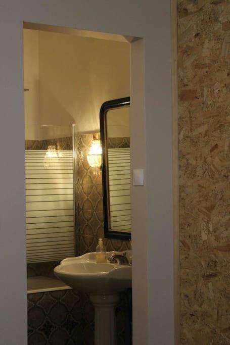 Spacieux Appartement 4 Couchages, Terrasse Privee Narbona Zewnętrze zdjęcie